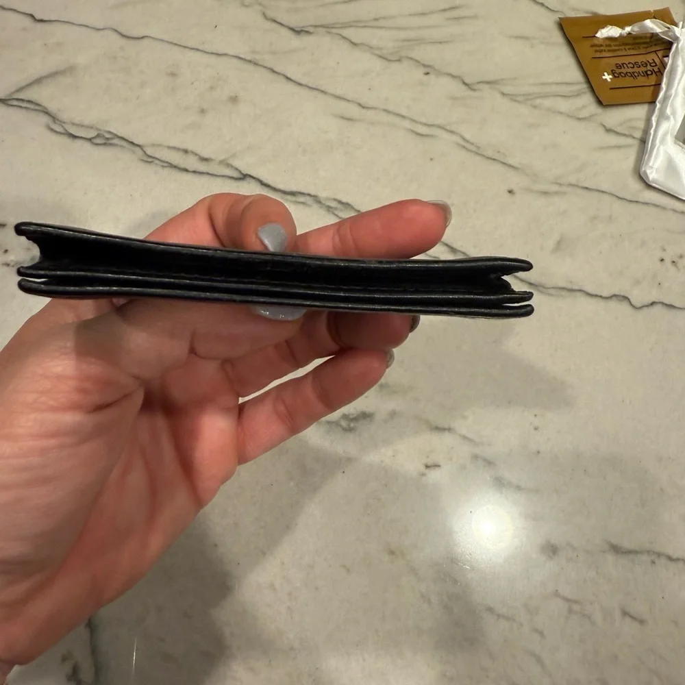 Gallun Calfskin Leather ID & Card Wallet
